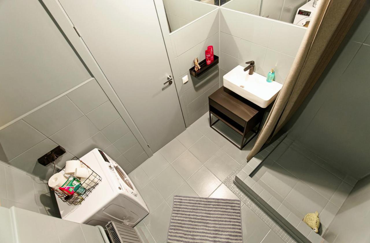 Self Check In Miera Art Apartment Ρίγα Εξωτερικό φωτογραφία